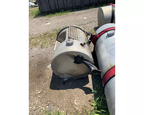 MACK RD688S Fuel Tank