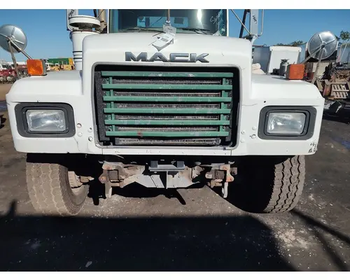 MACK RD688S Hood