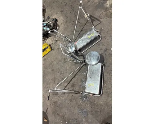 MACK RD688S Mirror (Side View)
