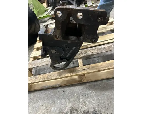 MACK RD688S Spring Hanger