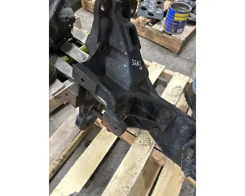 MACK RD688S Spring Hanger