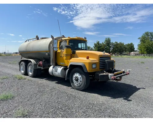 MACK RD688S VEHICLE FOR SALE
