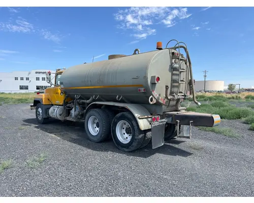 MACK RD688S VEHICLE FOR SALE