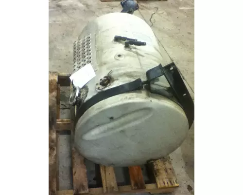 MACK RD690S 2341 fuel tank