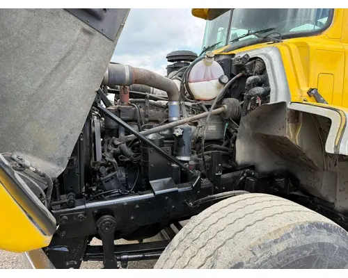 MACK RD690S Complete Vehicle