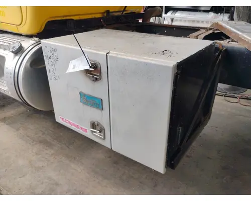 MACK RD690S Tool Box