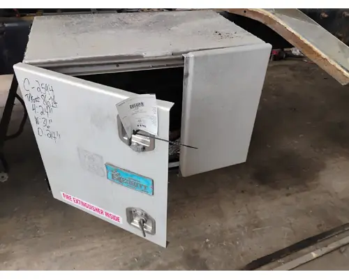 MACK RD690S Tool Box