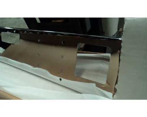 MACK RD690 BUMPER ASSEMBLY, FRONT
