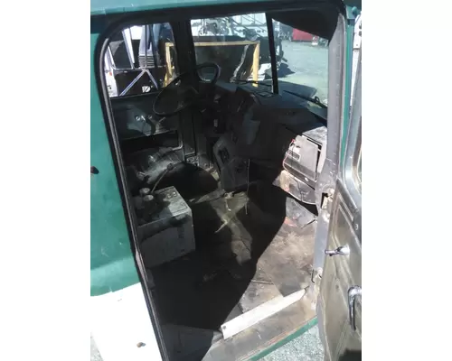MACK RD690 CAB
