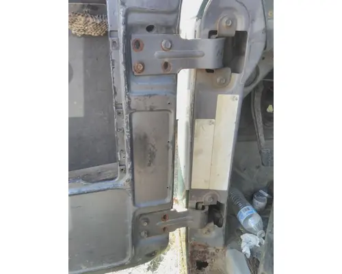 MACK RD690 CAB
