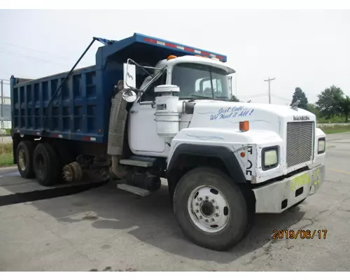 MACK RD690 WHOLE TRUCK FOR RESALE