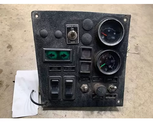 MACK RD Dash  Console Switch