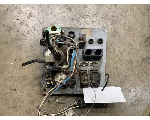 MACK RD Dash  Console Switch