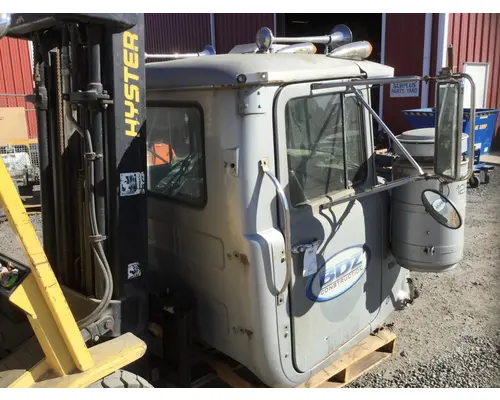 MACK RS-600 CAB ASSEMBLY