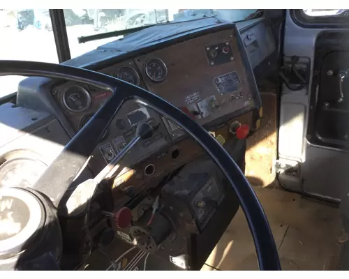 MACK RS-600 Cab Assembly