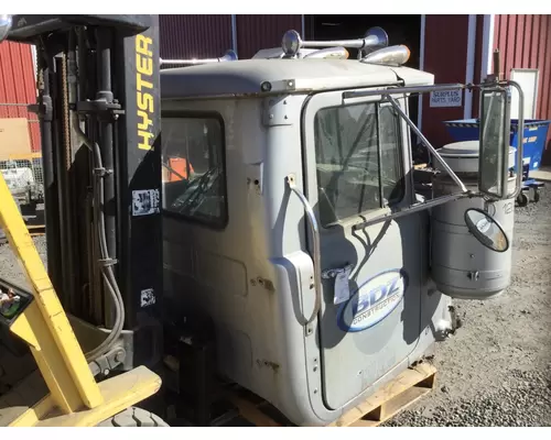 MACK RS-600 Cab Assembly