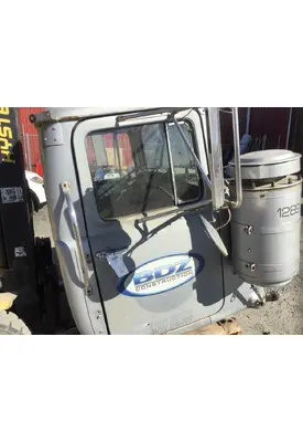 MACK RS-600 DOOR-FRONT