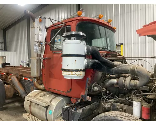 MACK RS688LS Cab Assembly