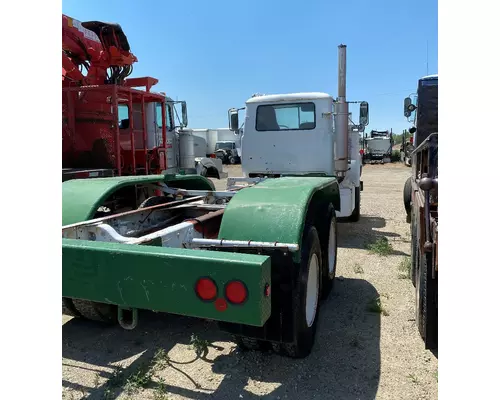 MACK RS767 WHOLE TRUCK FOR PARTS