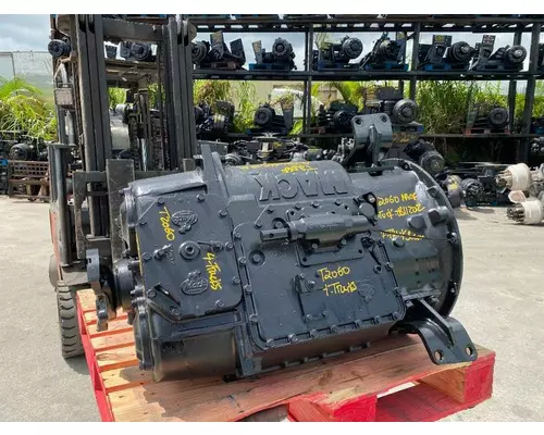 MACK T2060 Transmission Assembly