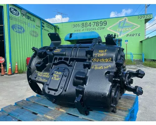MACK T2060 Transmission Assembly