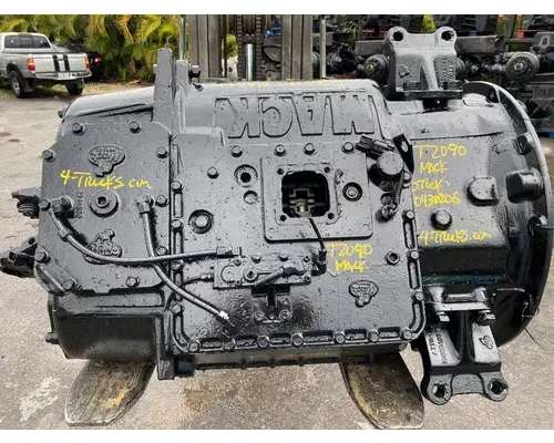 MACK T2090 Transmission Assembly