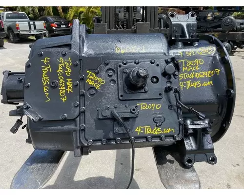 MACK T2090 Transmission Assembly