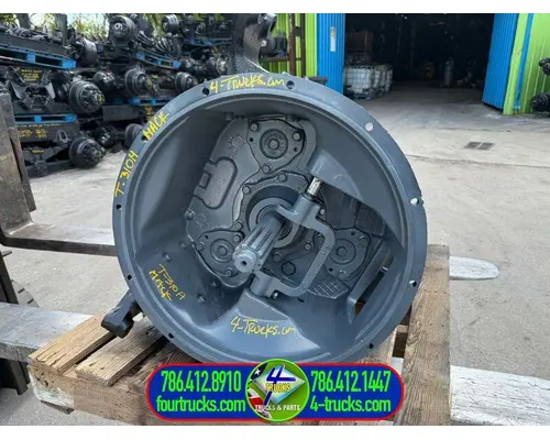 MACK T310H Transmission Assembly