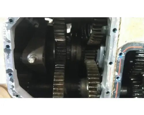 MACK T318LR TRANSMISSION ASSEMBLY