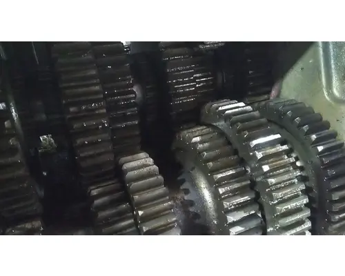 MACK T318LR TRANSMISSION ASSEMBLY