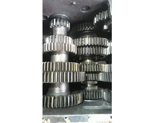 MACK T318L TRANSMISSION ASSEMBLY