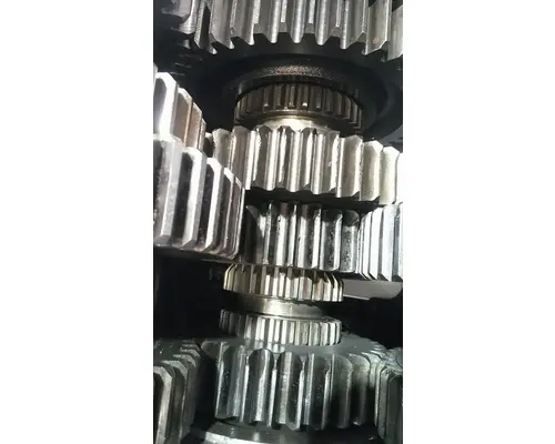 MACK T318L TRANSMISSION ASSEMBLY