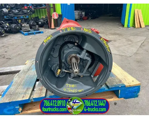 MACK T318L Transmission Assembly