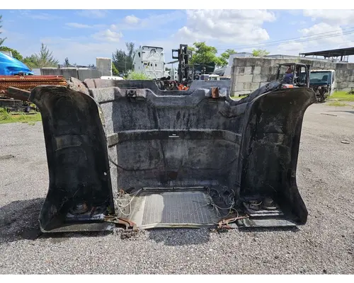 MACK VALUE LINER Hood