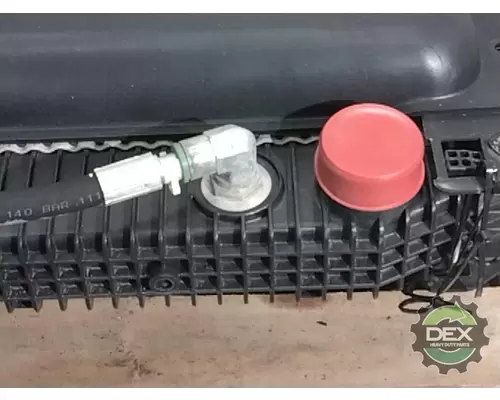 MACK VNL300 Radiator