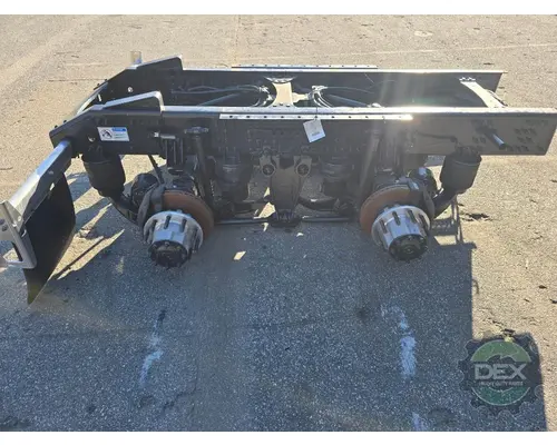 MACK VNL440 Cutoff Assembly (Housings & Suspension Only)