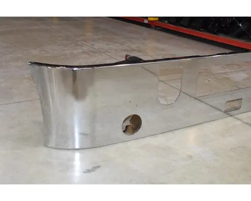 MACK Vision CHN-U Bumper Assembly, Front