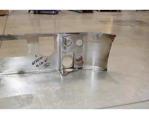 MACK Vision CHN-U Bumper Assembly, Front