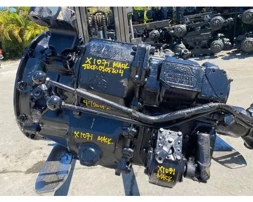 MACK X1071 Transmission Assembly