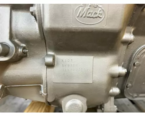 MACK X107 Transmission Assembly