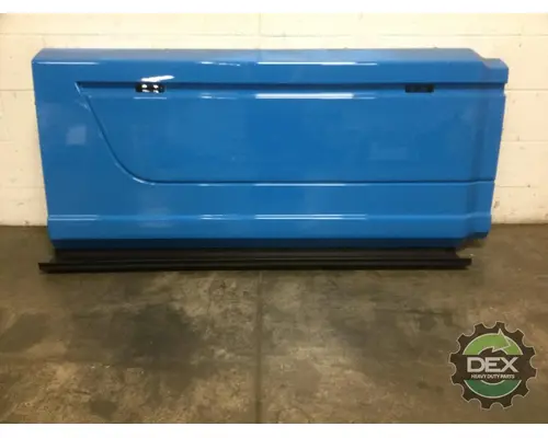 MACK  1644 bulb socket