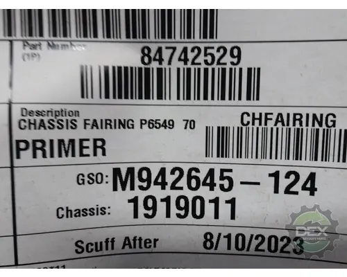 MACK  1644 bulb socket