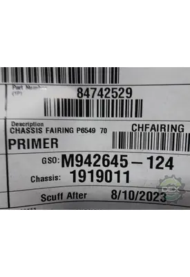 MACK  1644 bulb socket