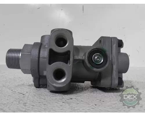 MACK  5633 valves, other
