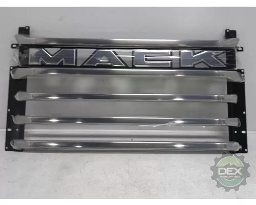 MACK  8231 radiator grille