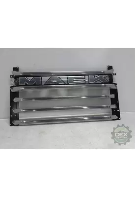 MACK  8231 radiator grille