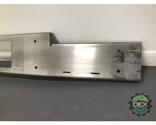 MACK  8611 bumper, front