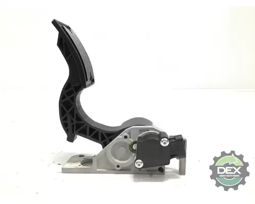 MACK  Accelerator Parts