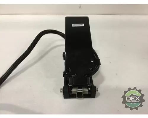 MACK  Accelerator Parts