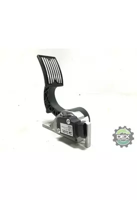 MACK  Accelerator Parts